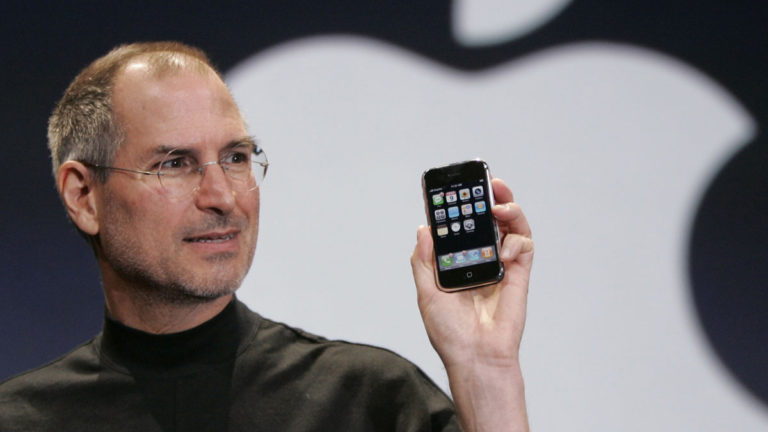 TWiP 480: Did Steve Jobs Change Photography?