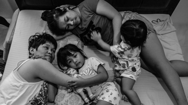 Visual Momentum: We Are Like Air – with Xyza Bacani